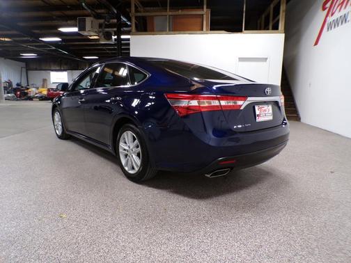 2013 Toyota Avalon XLE