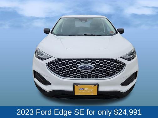 OXFORD WHITE 2023 Ford Edge SE