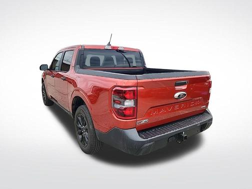 HOT PEPPER RED TC METALLIC 2024 Ford Maverick XLT
