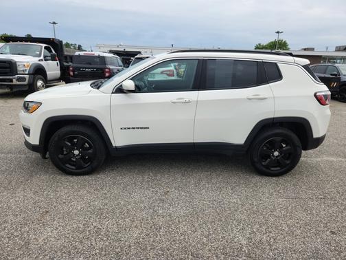 2019 Jeep Compass LATITUDE