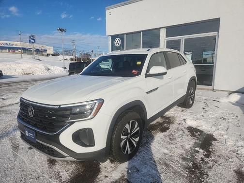 2025 Volkswagen Atlas Cross Sport 2.0T SE