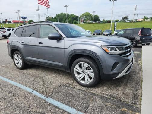 2022 Volkswagen Atlas 3.6 SE w/ Technology