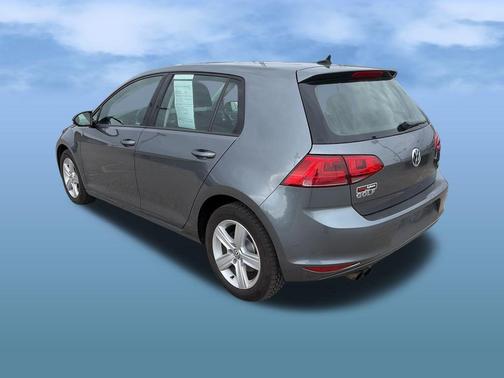 Platinum Gray Metallic 2017 Volkswagen Golf TSI WOLFSBURG 4-DOOR