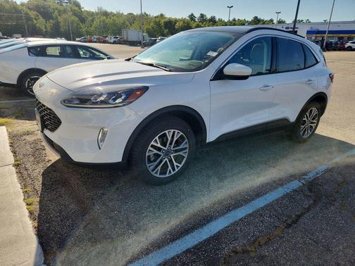 2022 Ford Escape SEL