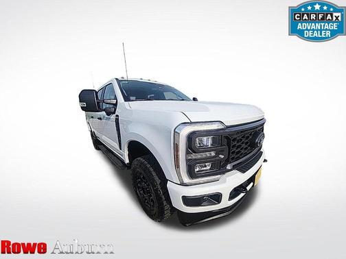 OXFORD WHITE 2024 Ford F-250 XL