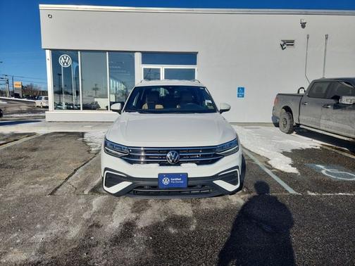 2024 Volkswagen Tiguan 2.0T SE