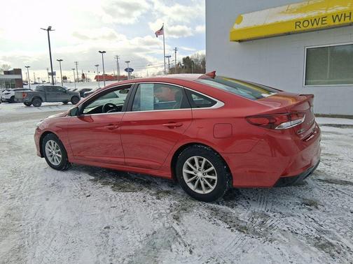 2019 Hyundai SONATA SE