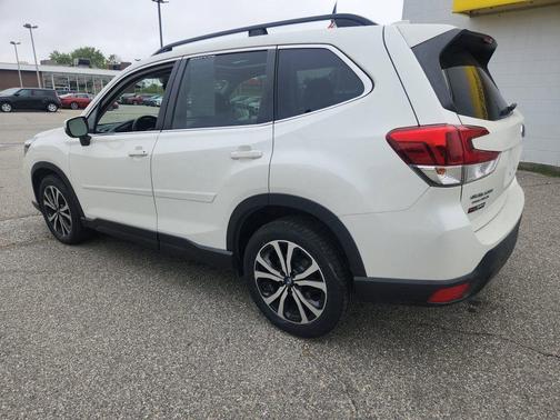 2019 Subaru Forester LIMITED