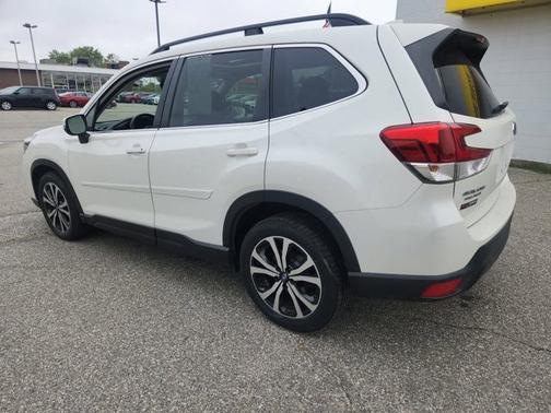 2019 Subaru Forester LIMITED