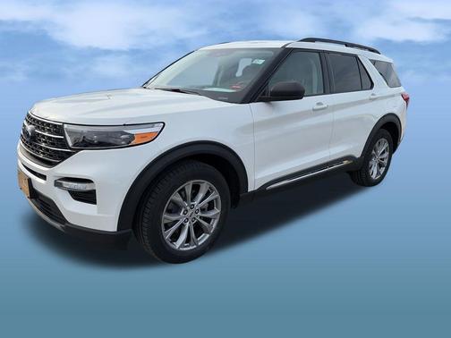 STAR WHITE MET TRI-COAT 2023 Ford Explorer XLT