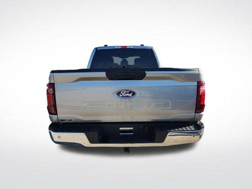 ICONIC SILVER METALLIC 2025 Ford F-150 XLT