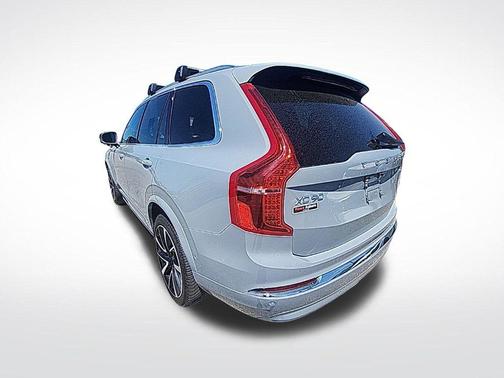 Gray Metallic 2024 Volvo XC90 B6 ULTIMATE BRIGHT THEME 7-SEATER