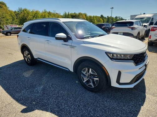 2022 Kia Sorento Hybrid S