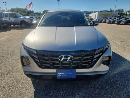 2024 Hyundai TUCSON SE