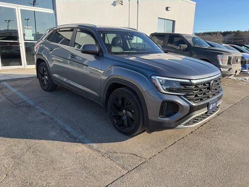 2024 Volkswagen Atlas Cross Sport 2.0T SE w/ Technology
