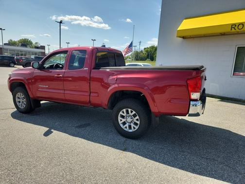 2016 Toyota Tacoma 