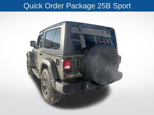 2022 Jeep Wrangler SPORT