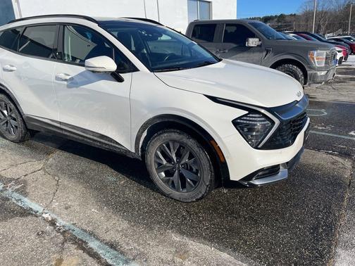 Snow White Pearl 2023 Kia Sportage Hybrid SX-Prestige