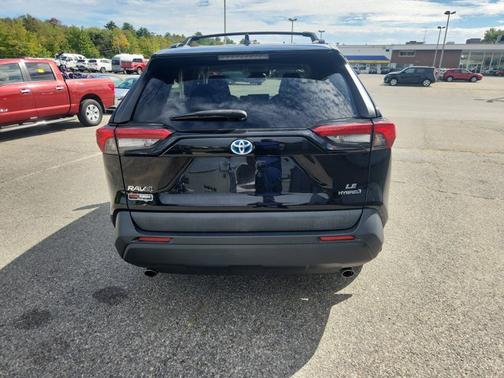 2019 Toyota RAV4 LE