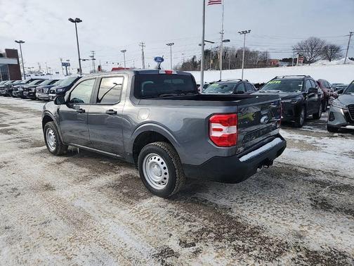 2023 Ford Maverick XL