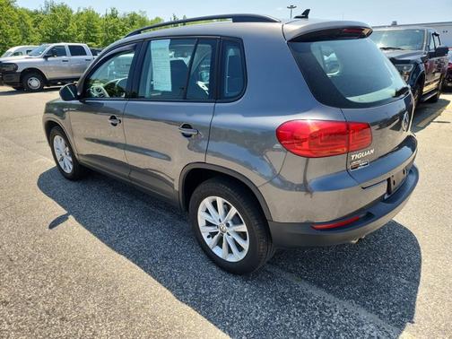 2018 Volkswagen Tiguan Limited 2.0T