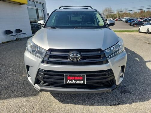 2018 Toyota Highlander SPORT