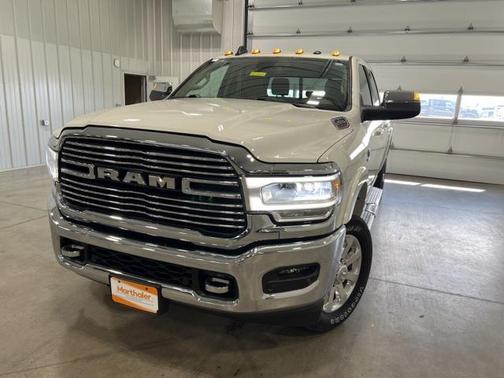 2022 RAM 2500 Laramie Crew Cab 4x4 6'4' Box