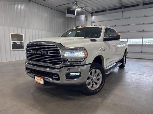 2022 RAM 2500 Laramie Crew Cab 4x4 6'4' Box