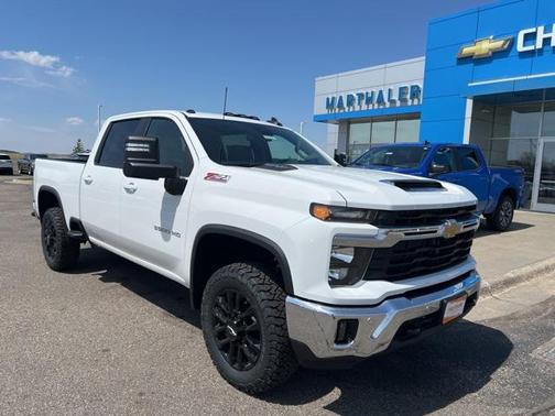 2025 Chevrolet Silverado 3500 LT