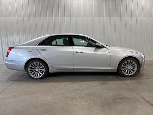 2016 Cadillac CTS 2.0L Turbo Luxury