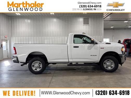 2022 RAM 2500 Tradesman Regular Cab 4x4 8' Box
