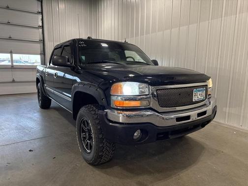 2005 GMC Sierra 1500 SLE Crew Cab