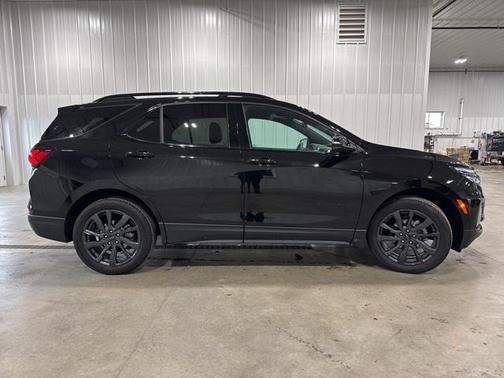 2022 Chevrolet Equinox AWD RS