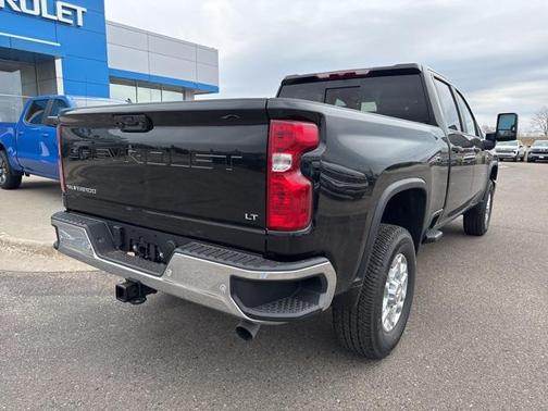 2025 Chevrolet Silverado 3500 LT