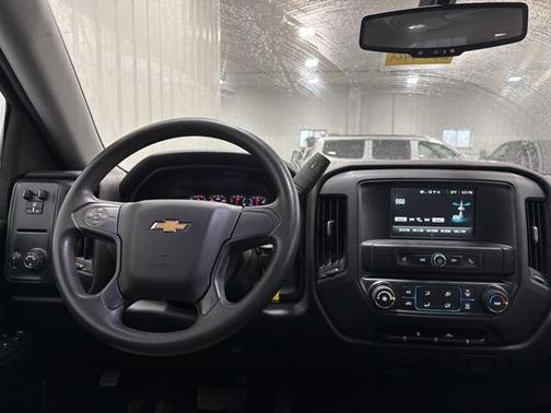 2018 Chevrolet Silverado 1500 Custom