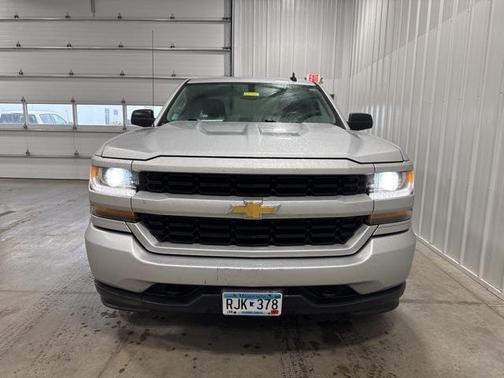 2018 Chevrolet Silverado 1500 Custom