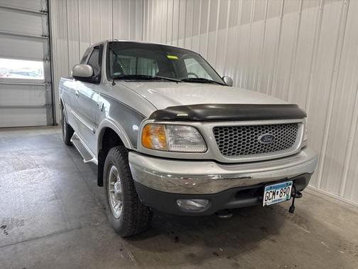 1999 Ford F-150 XLT