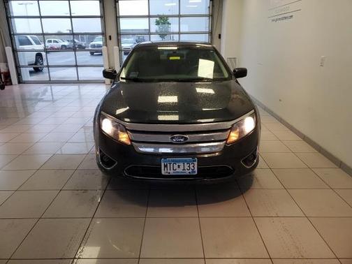 Photo 3 of 16 of 2010 Ford Fusion SEL