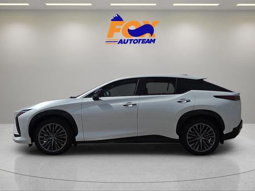 Oxygen White 2026 Lexus RZ 450e Luxury