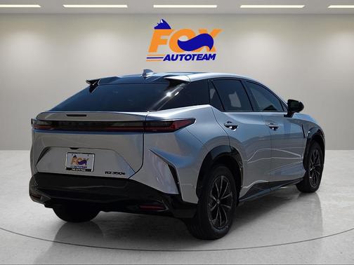Iridium 2026 Lexus RZ 350e Premium