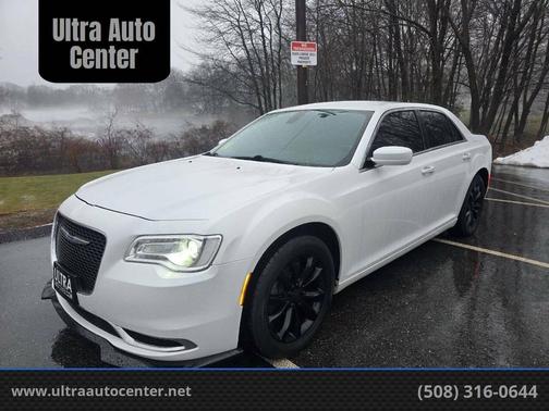 2016 Chrysler 300 Limited