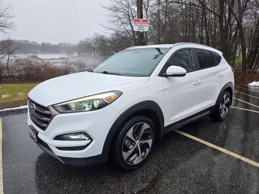 2016 Hyundai TUCSON Sport