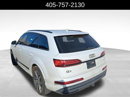 2022 Audi Q7 55 Premium Plus