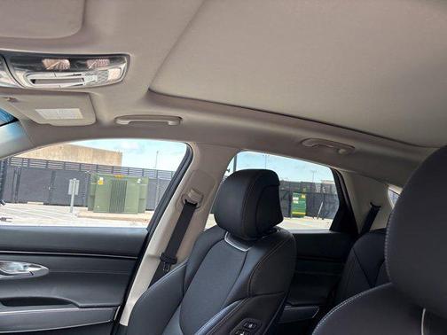 2025 Genesis GV70 2.5T AWD