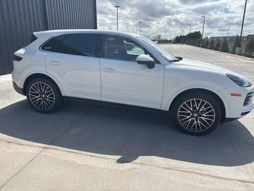 2019 Porsche Cayenne Base