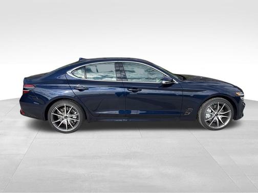 2026 Genesis G70 2.5T RWD