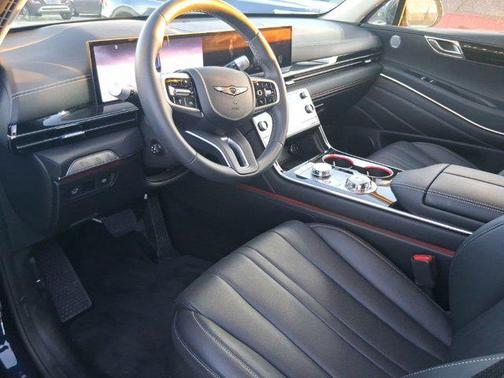 2025 Genesis GV80 2.5T