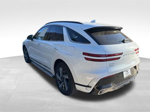 2026 Genesis GV70 3.5T Sport Advanced