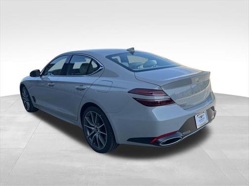 2026 Genesis G70 2.5T RWD