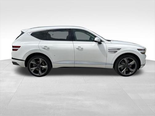 2025 Genesis GV80 2.5T